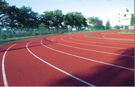 為什么塑膠跑道要選擇適用塑面層類型？